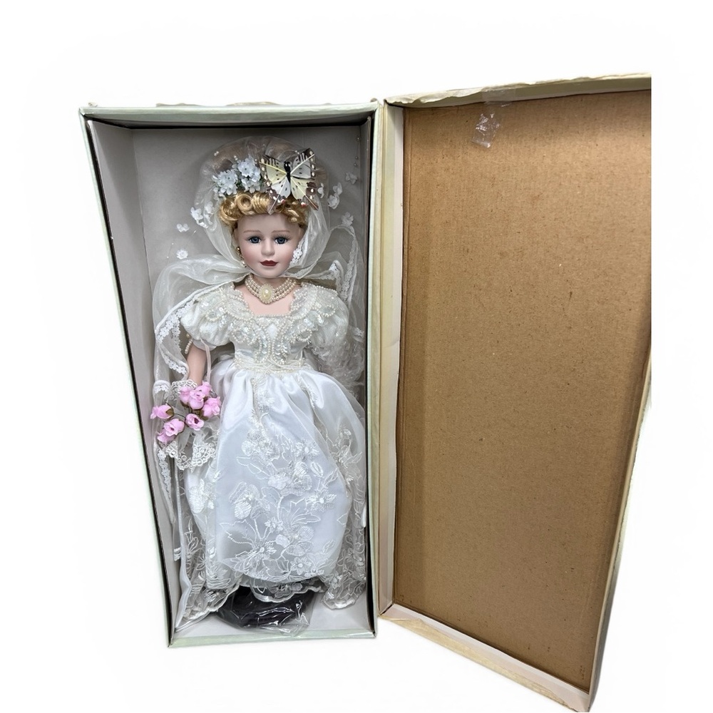 Butterfly Kisses Precious Collectibles Bride Doll New In Box w/ Certificate